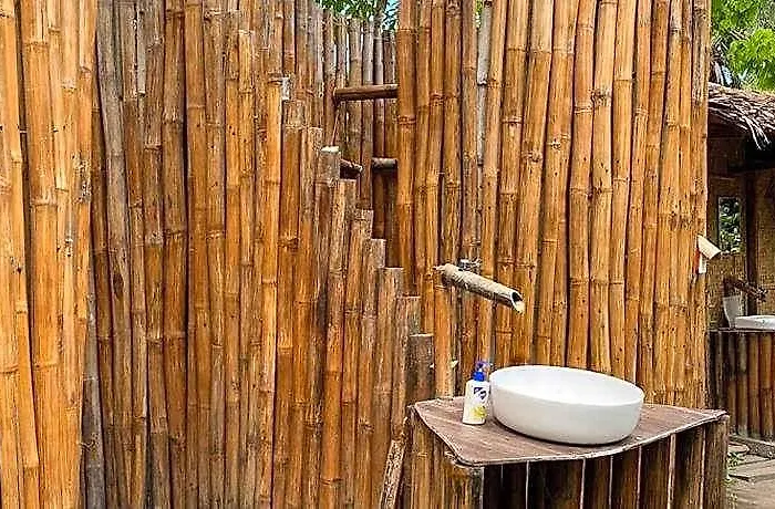 Georgia's Neverland Hotel Daanbantayan