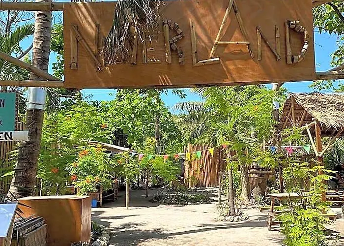 Hotel Georgia's Neverland 5*